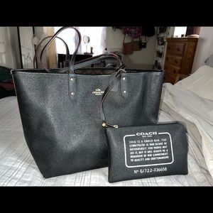 Coach Tote